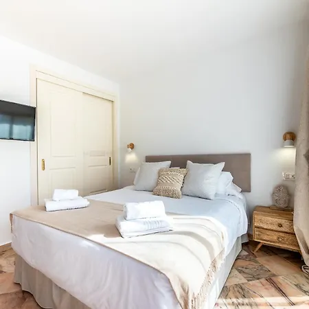 Oleholidays 217 Romana Playa Junto Al Mar Marbella