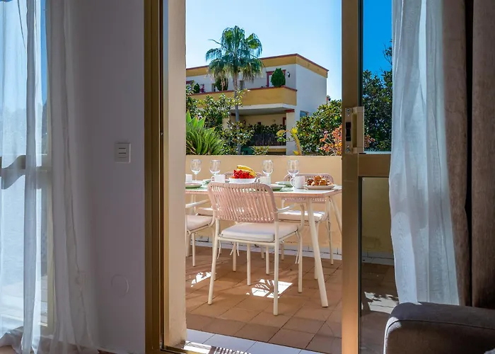 Oleholidays 217 Romana Playa Junto Al Mar * Марбелья